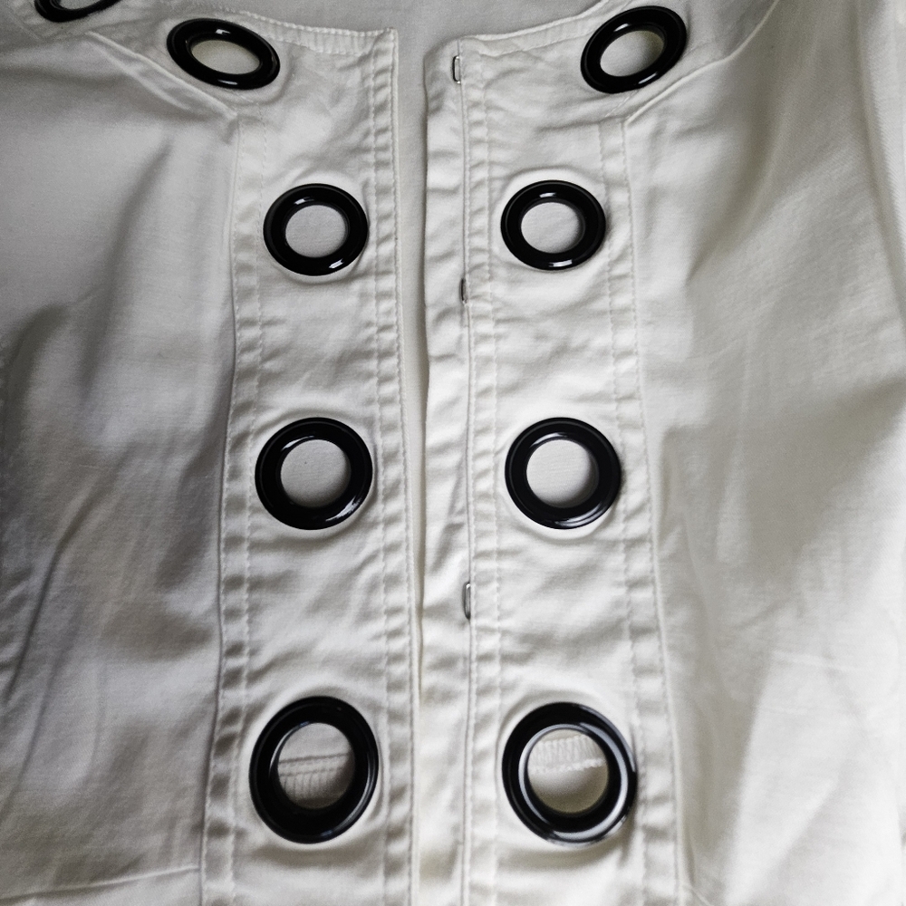 CATO Women Button Holes White and Black Crop Jacket Size Large - Picture 4 of 9